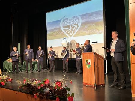 Komorni trobilni sestav PO Zarja